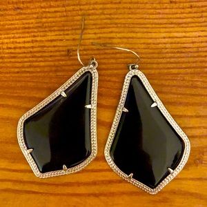 Kendra Scott Alex Silver Drop Earrings in Black